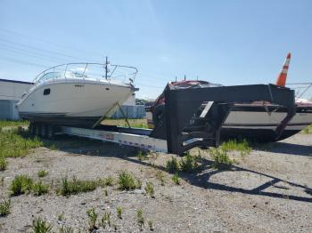  Salvage Sea Ray Boat