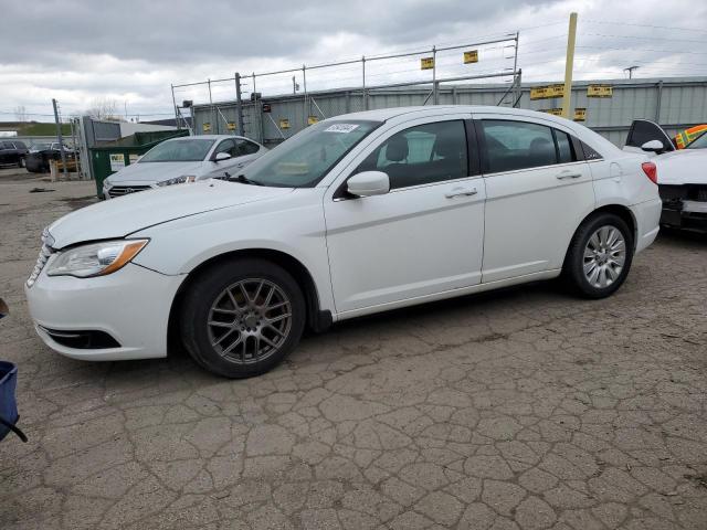  Salvage Chrysler 200