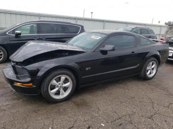  Salvage Ford Mustang