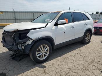  Salvage Kia Sorento