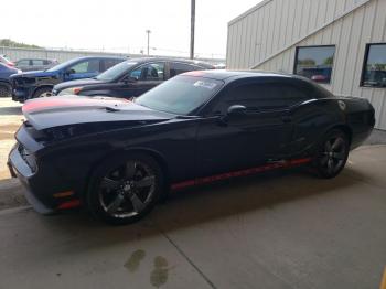  Salvage Dodge Challenger