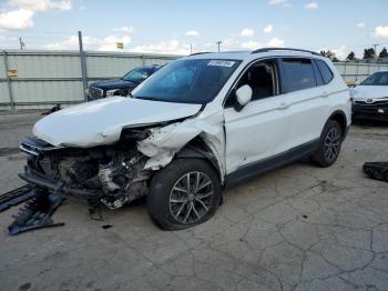  Salvage Volkswagen Tiguan