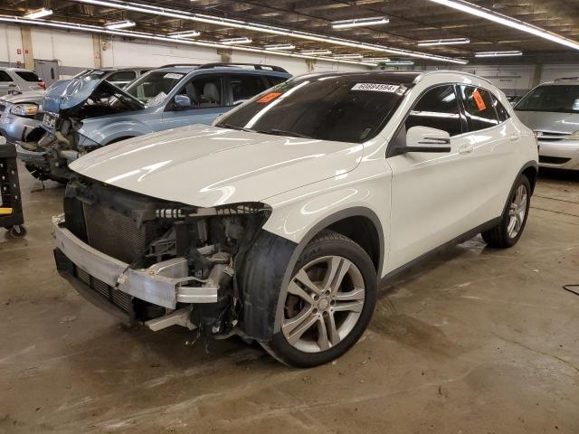  Salvage Mercedes-Benz GLA