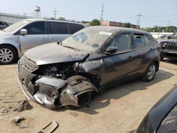  Salvage Nissan Kicks