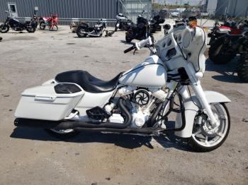  Salvage Harley-Davidson Fl