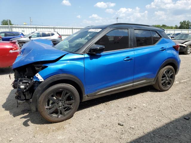  Salvage Nissan Kicks