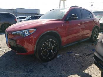  Salvage Alfa Romeo Stelvio