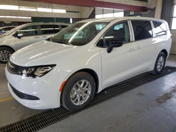  Salvage Chrysler Minivan