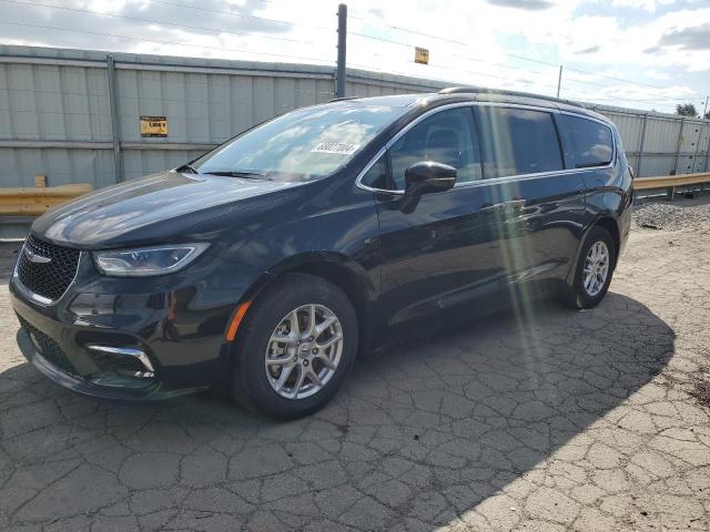  Salvage Chrysler Pacifica