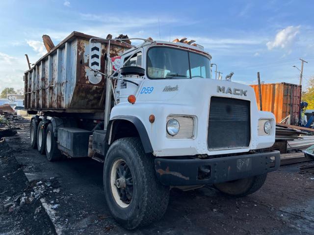  Salvage Mack 600 Dm600