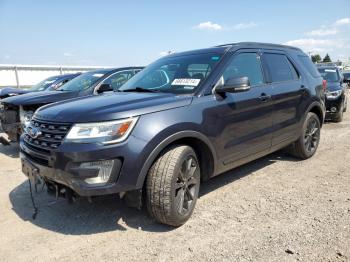  Salvage Ford Explorer