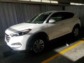  Salvage Hyundai TUCSON