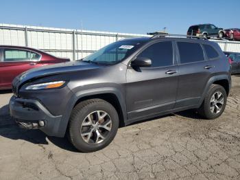  Salvage Jeep Cherokee