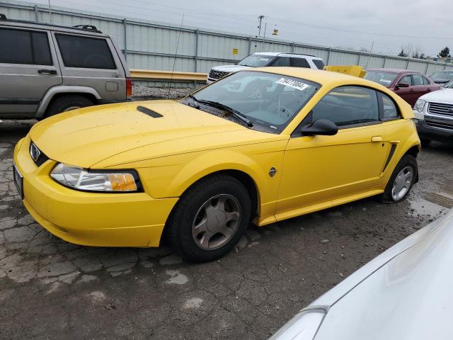  Salvage Ford Mustang