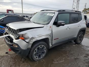  Salvage Jeep Renegade