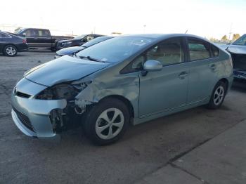  Salvage Toyota Prius