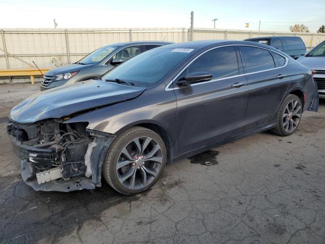  Salvage Chrysler 200