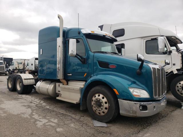  Salvage Peterbilt 579