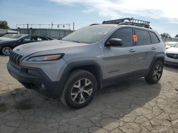  Salvage Jeep Cherokee