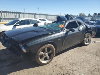  Salvage Dodge Challenger