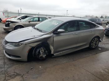  Salvage Chrysler 200