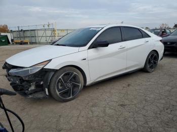  Salvage Hyundai ELANTRA