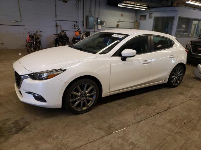  Salvage Mazda 3