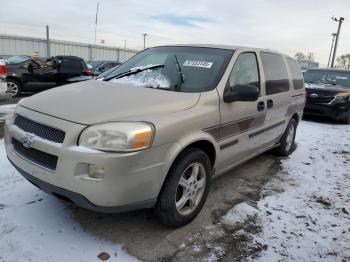  Salvage Chevrolet Uplander