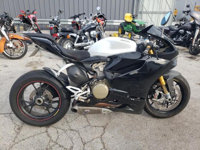  Salvage Ducati Superbike