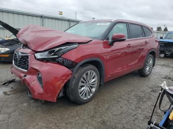  Salvage Toyota Highlander