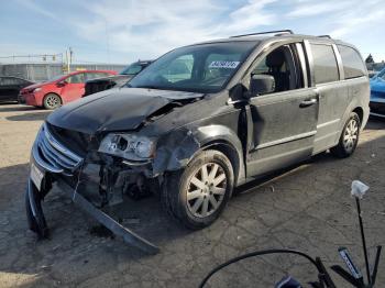  Salvage Chrysler Minivan