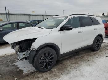  Salvage Kia Sorento