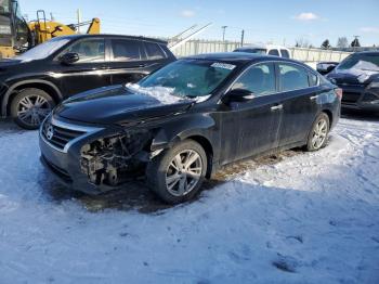  Salvage Nissan Altima