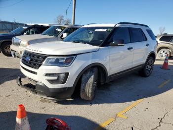  Salvage Ford Explorer