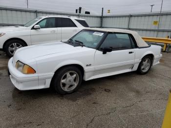  Salvage Ford Mustang