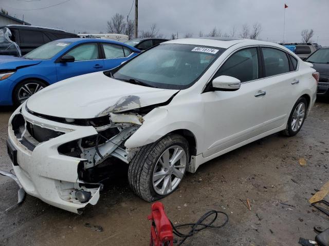  Salvage Nissan Altima