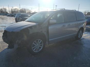  Salvage Dodge Caravan