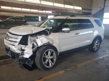  Salvage Ford Explorer