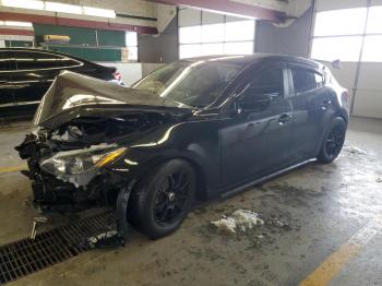  Salvage Mazda 3