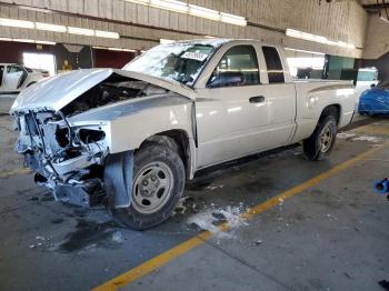  Salvage Dodge Dakota