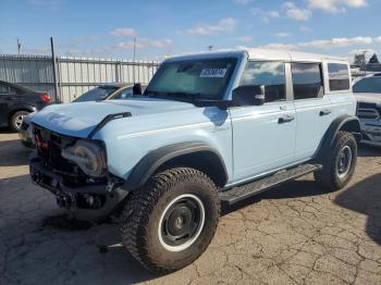  Salvage Ford Bronco