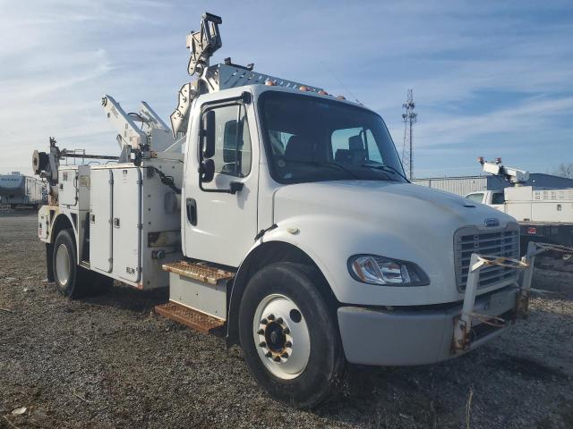  Salvage Freightliner M2 106 Med