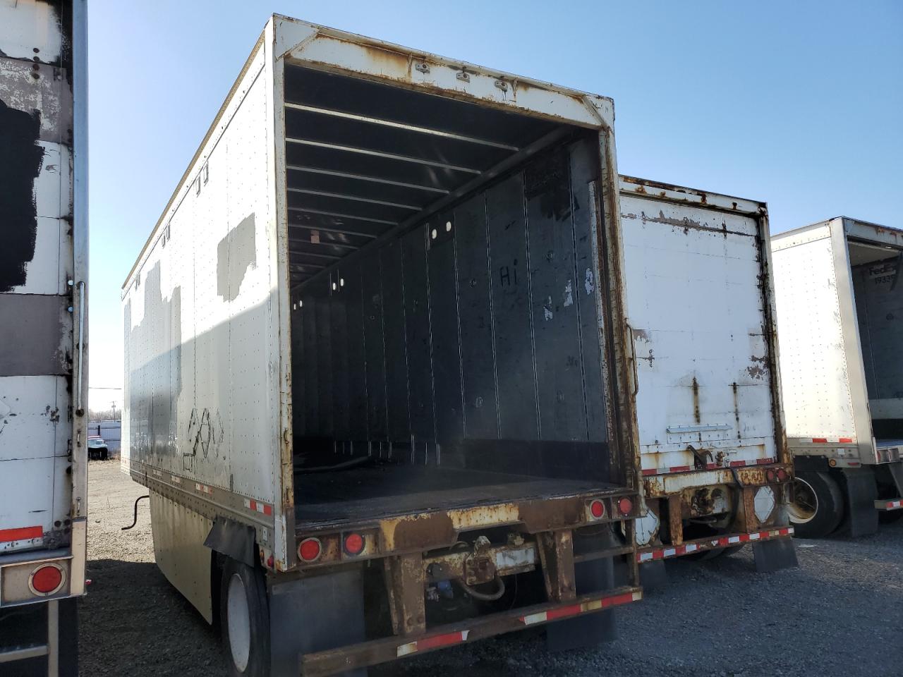 Great Dane Trailer Image 3