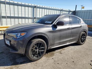  Salvage Alfa Romeo Stelvio