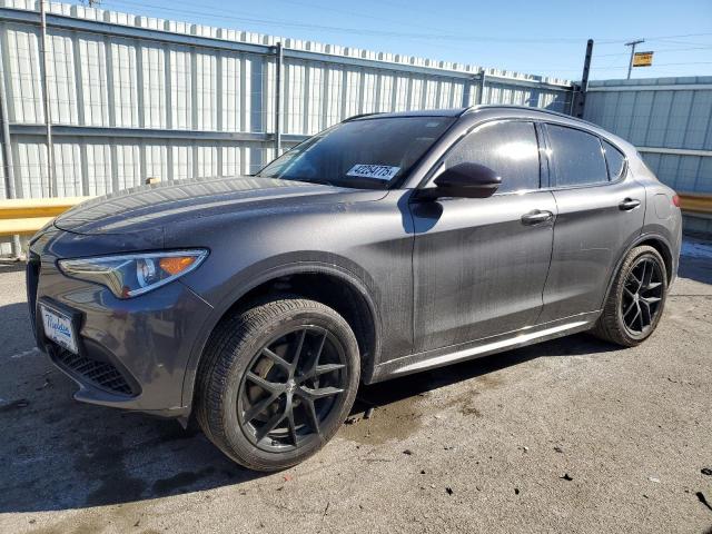  Salvage Alfa Romeo Stelvio