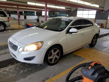  Salvage Volvo S60