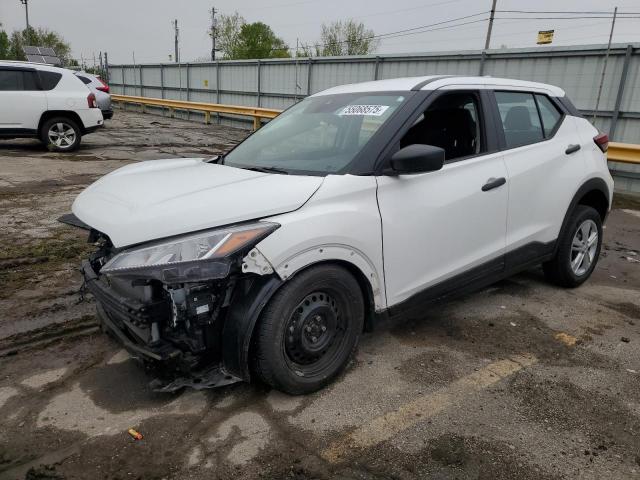 Salvage Nissan Kicks