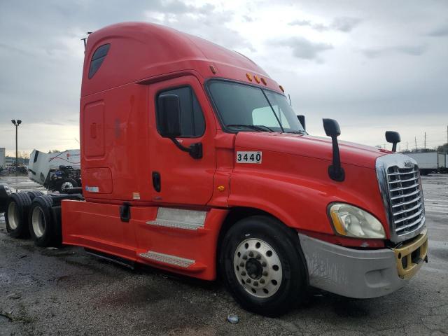  Salvage Freightliner Cascadia 1