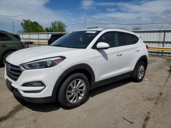  Salvage Hyundai TUCSON