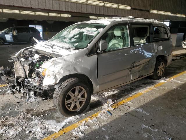  Salvage Chrysler Minivan